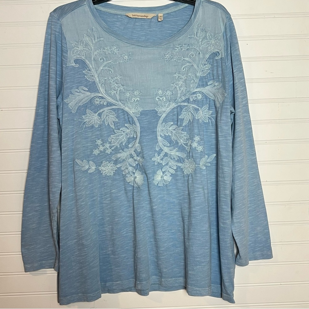 Soft Surroundings Heathered Blue Embroidered Tee Size XL